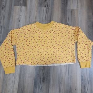 Colsie Floral Cropped Sweat Shirt Yellow Women's size Medium